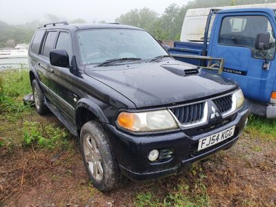 2005 Mitsubishi Warrior Car