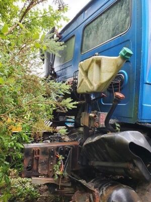 1995 Volvo FL6-18 Front Chassis Section, Engine & Gearbox - 4