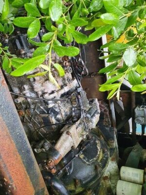 1995 Volvo FL6-18 Front Chassis Section, Engine & Gearbox - 6