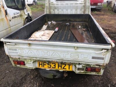 2003 Daihatsu Dropside Pickup - 5