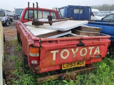 1993 Toyota Hi-Lux 2.4D Pickup - 4