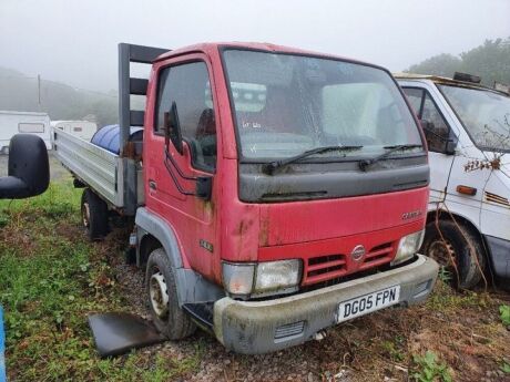 2005 Nissan Cabstar 34.10 Dropside Flat