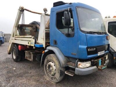 DAF LF 55-220 4x2 Skip Telescopic Loader