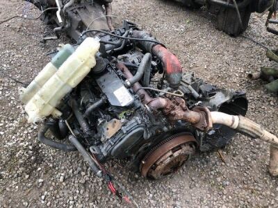 Iveco 4cyl Diesel Engine and Gearbox - 3