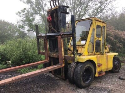 CAT B25 Forklift Truck