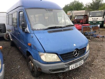 2005 Mercedes Sprinter Van - 2