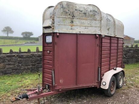 Rice Tandem Axle Drawbar Horse Trailer