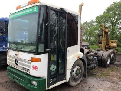 2005 Mercedes Econic 6x2 Rear Steer Chassis Cab - 2