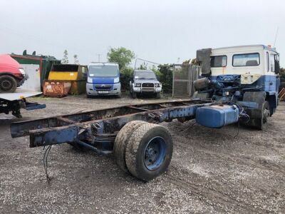 1994 Volvo FL 4x2 Chassis Cab - 4