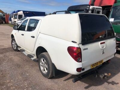 2009 Mitsubishi L200 Double Cab Pick Up - 3