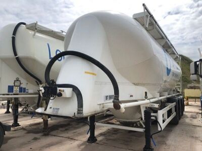 2015 Spitzer Triaxle 37m³ 2 Pot Tanker Trailer