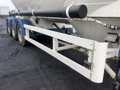 2013 Spitzer Triaxle 37m³ 2 Pot Tanker Trailer - 6