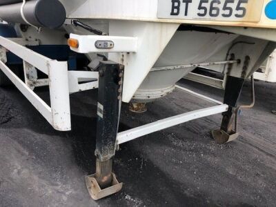 2013 Spitzer Triaxle 37m³ 2 Pot Tanker Trailer - 8