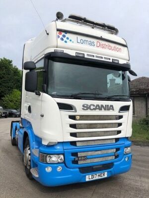 2017 Scania R580.V8 6x2 Mini Mid Lift Tractor Unit - 2