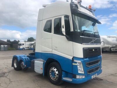 2018 Volvo FH540 6x2 Mini Mid Lift Tractor Unit