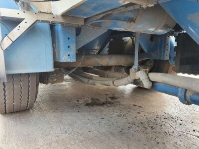 2012 Feldbinder Triaxle 50m³ 3 Pot Powder Tanker - 21