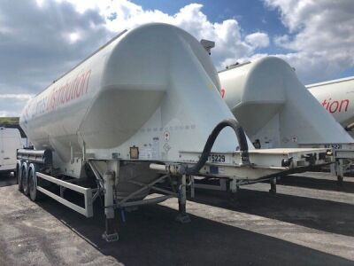 2013 Feldbinder Triaxle 50m³  3 Pot Powder Tanker