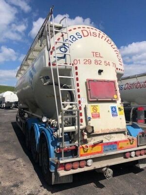2013 Feldbinder Triaxle 50m³  3 Pot Powder Tanker - 4