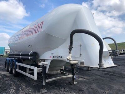 2013 Spitzer Triaxle 37m³ 2 Pot Powder Tanker