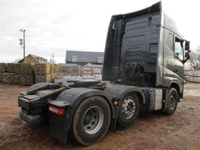 2013 VOLVO FH460 Globetrotter Midlift Tractor Unit 6x2 Diesel Automatic - 4