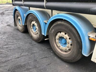 2016 Feldbinder Triaxle 40m³ 2 Pot Powder Tanker  - 9