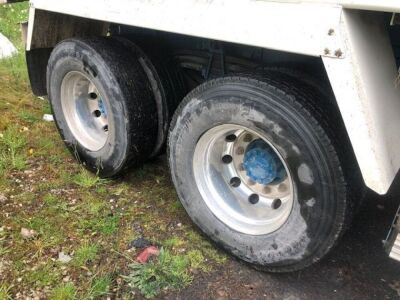 2016 VOLVO FM 460 Euro 6 8x4 Alloy Body Tipper  - 8