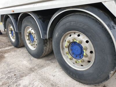 2018 Fruehauff Triaxle Alloy Body Tipper - 6