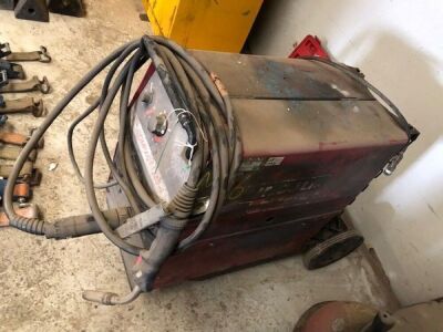 Lincoln Compact 280-4 Mig Welder - 3