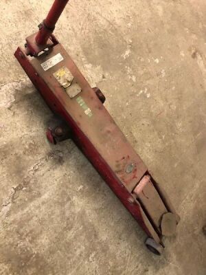 6 Ton Trolley Jack  - 2