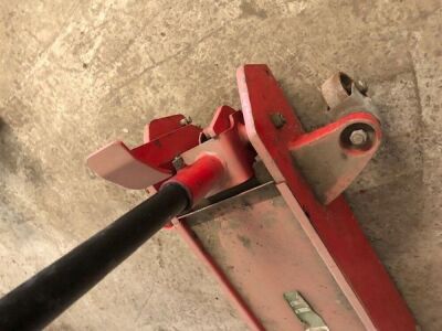 10 Ton Trolley Jack  - 7