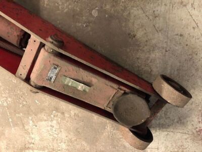 10 Ton Trolley Jack  - 6