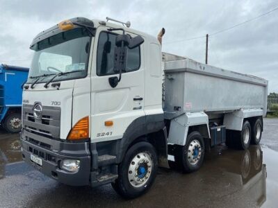 2007 Hino 700 Series 3241 8x4 Alloy Body Tipper - 2