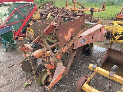 Johnstone Potato Lifter - Single Row