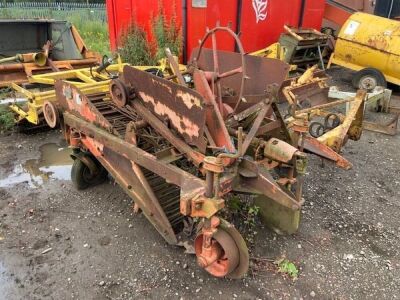 Johnstone Potato Lifter - Single Row - 2