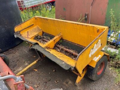 1985 Bunche TMK10L-1 Salt Drop Yard Spreader