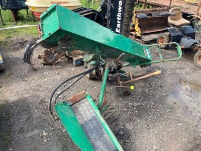 Cushman 775 Core Harvester - 2