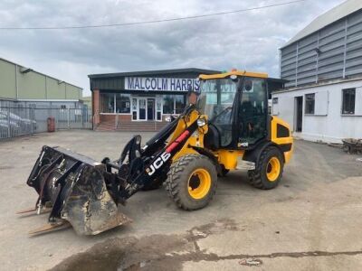 2018 JCB 406 Toolmaster  Loading Shovel