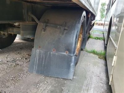 1998 Gray&Adams Tandem Axle Fridge Trailer - 9