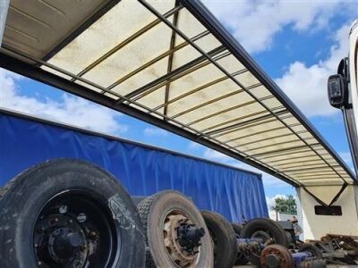 2013 Cartwright Triaxle Curtainside Trailer - 10