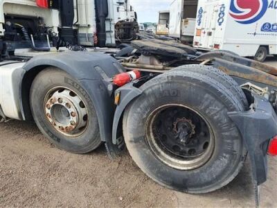 2013 DAF XF 105 460 6x2 Midlift Tractor Unit - 11