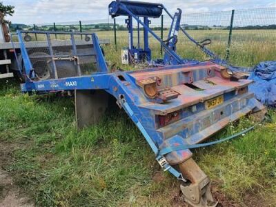 2007 Hyvalift Skip Loader Equipment - 3