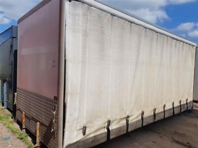 2013 DAF 21ft Curtainside Body