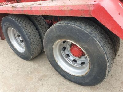 2008 Volvo FM400 8x4 Hook Loader - 10