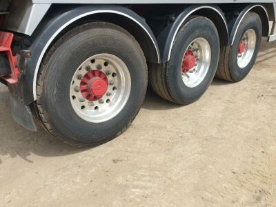 2018 Fruehauf Triaxle Alloy Body Tipping Trailer - 5