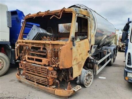 Volvo FM 6x2 Rear Steer Tanker