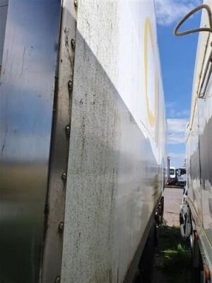 2002 Gray & Adams Tandem Axle Urban Fridge Trailer - 13