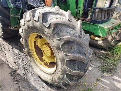 John Deere 6300 4WD Tractor - 4