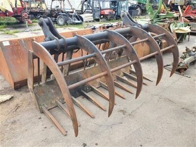 Hydraulic Grab Rake - 3