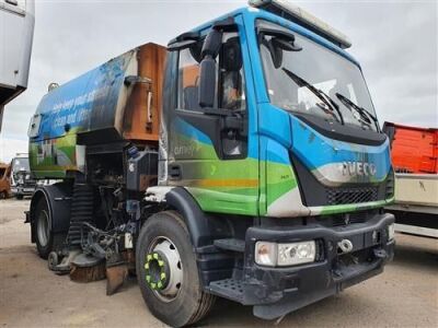 2017 Iveco 150 4x2 Sweeper - 2