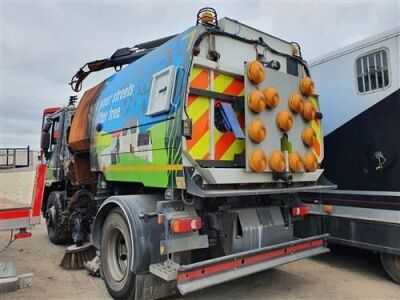 2017 Iveco 150 4x2 Sweeper - 3